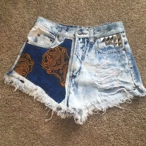 Lei high waisted shorts